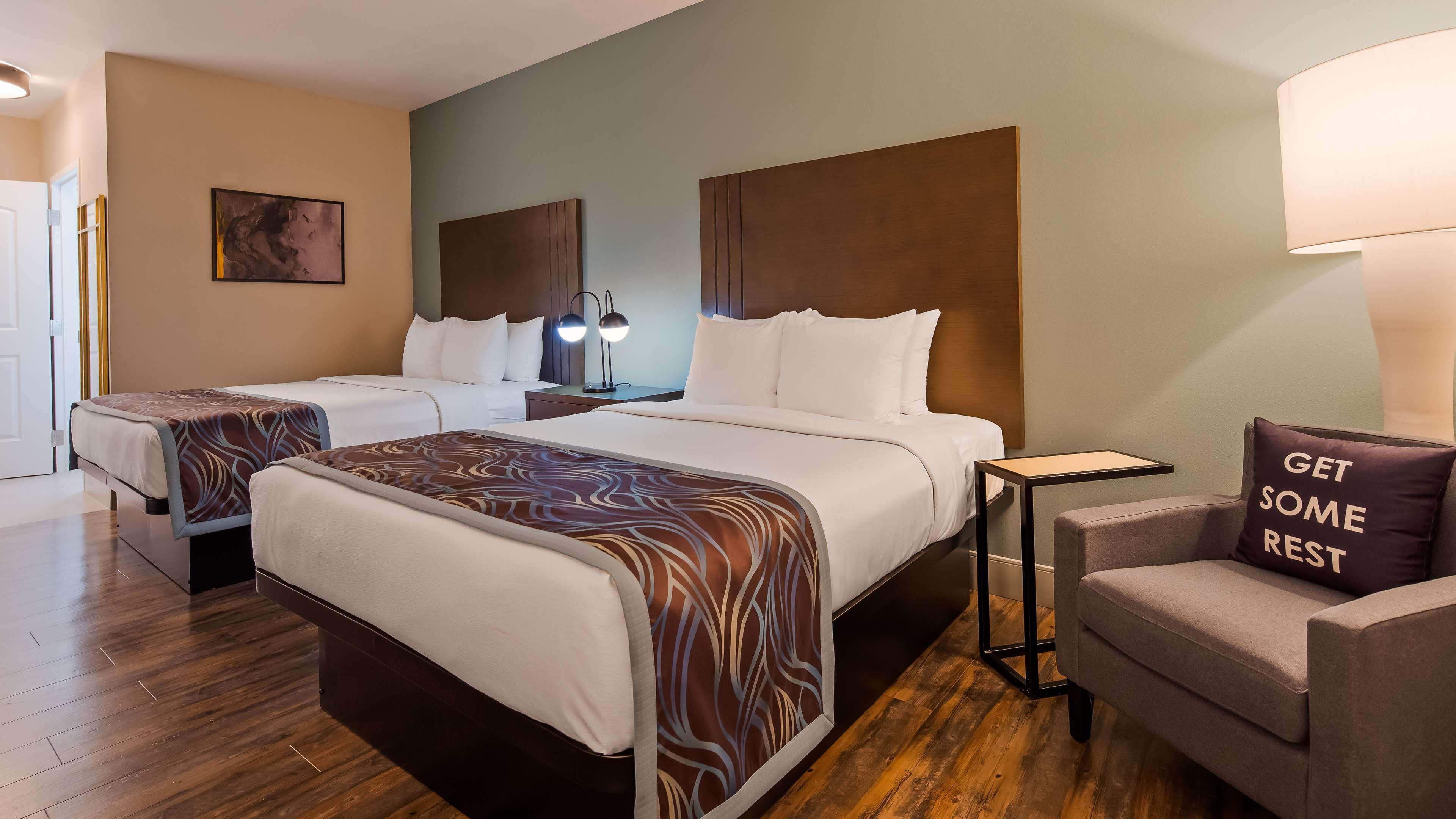 Best Western Plus New Barstow Inn & Suites Екстериор снимка