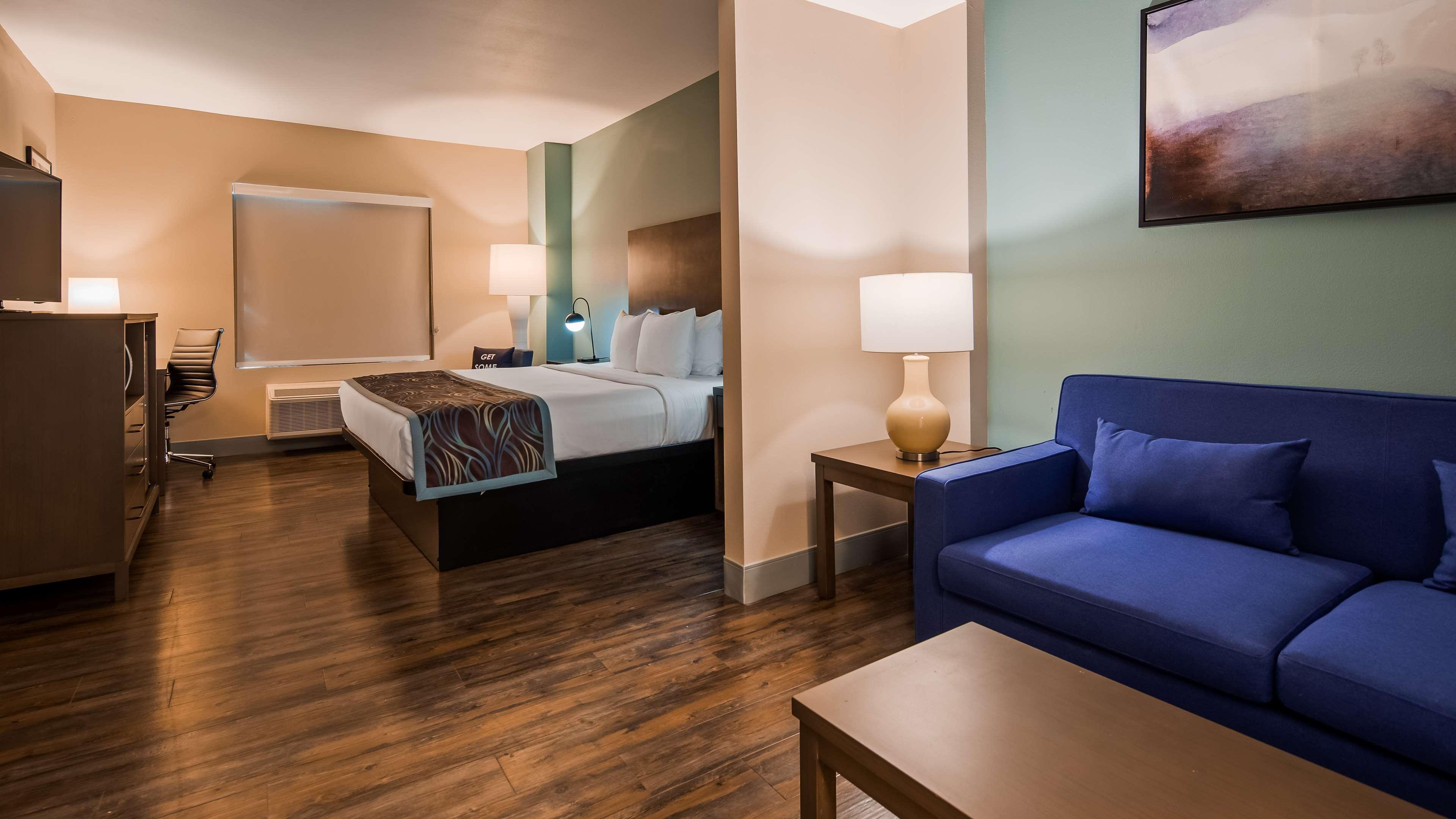 Best Western Plus New Barstow Inn & Suites Екстериор снимка
