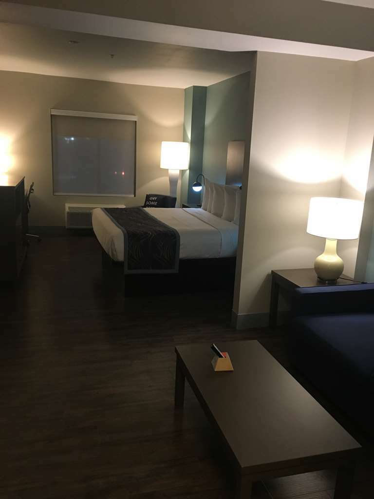 Best Western Plus New Barstow Inn & Suites Стая снимка