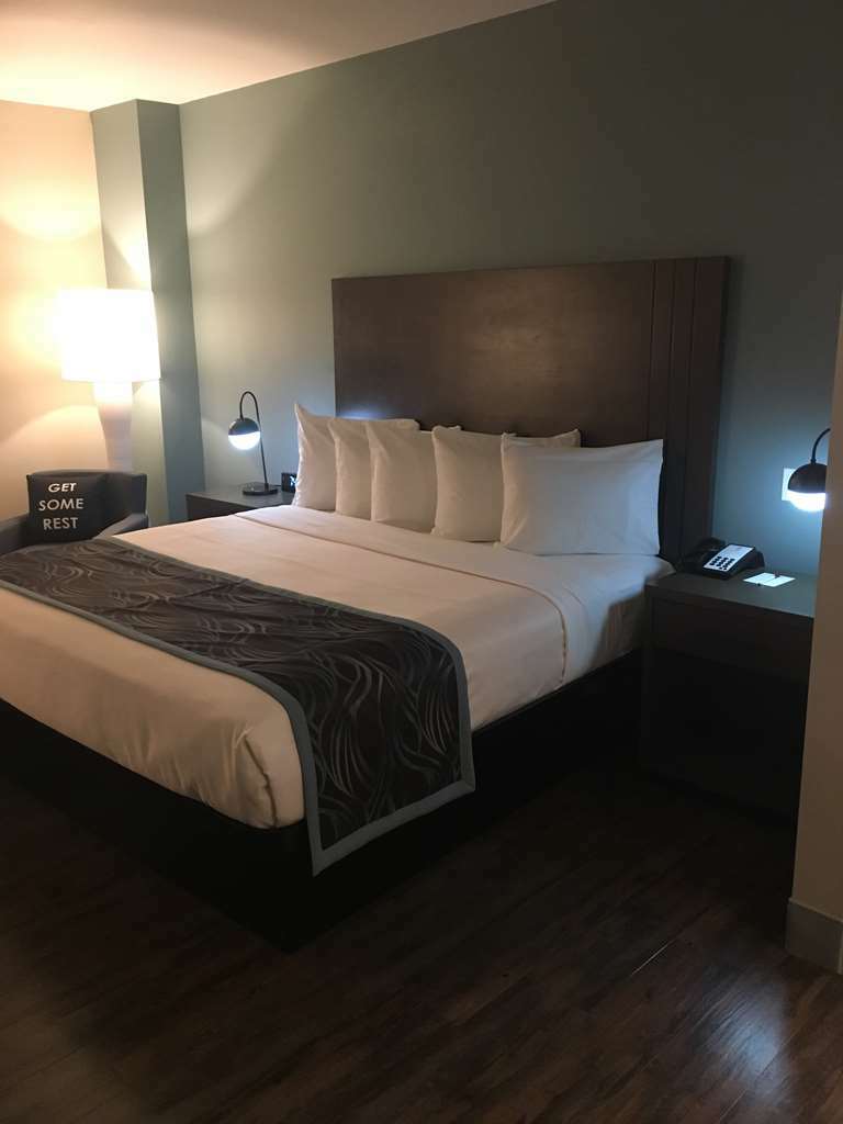 Best Western Plus New Barstow Inn & Suites Стая снимка