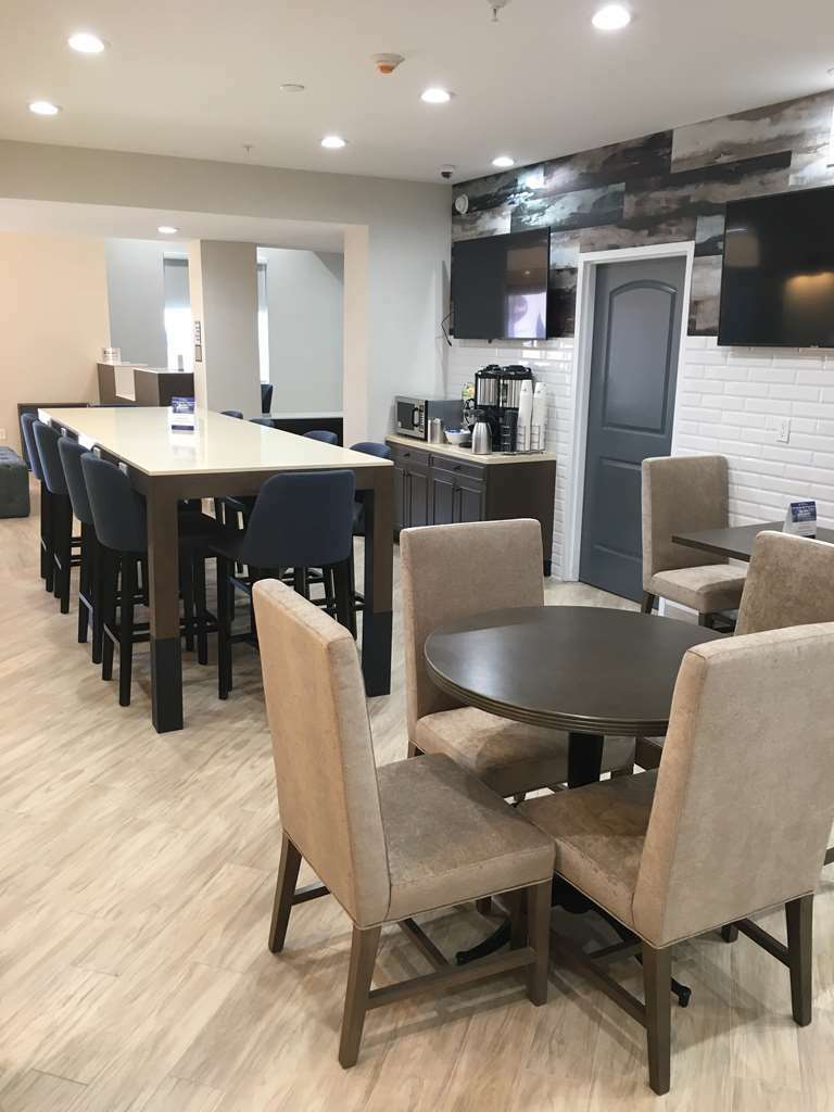 Best Western Plus New Barstow Inn & Suites Ресторант снимка