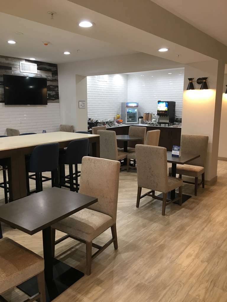 Best Western Plus New Barstow Inn & Suites Ресторант снимка