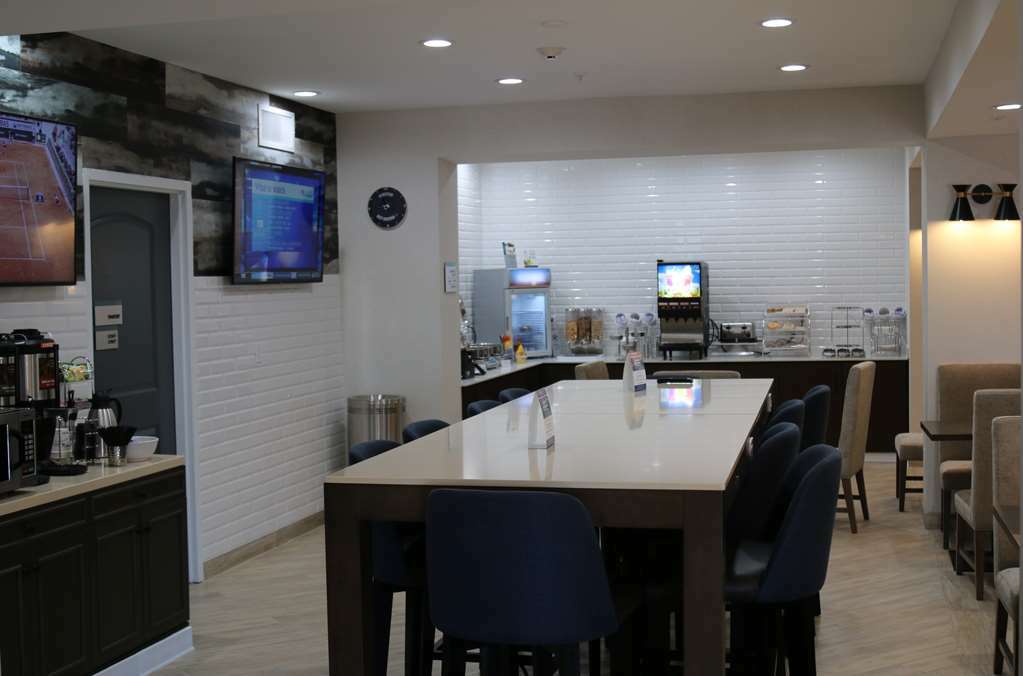 Best Western Plus New Barstow Inn & Suites Ресторант снимка