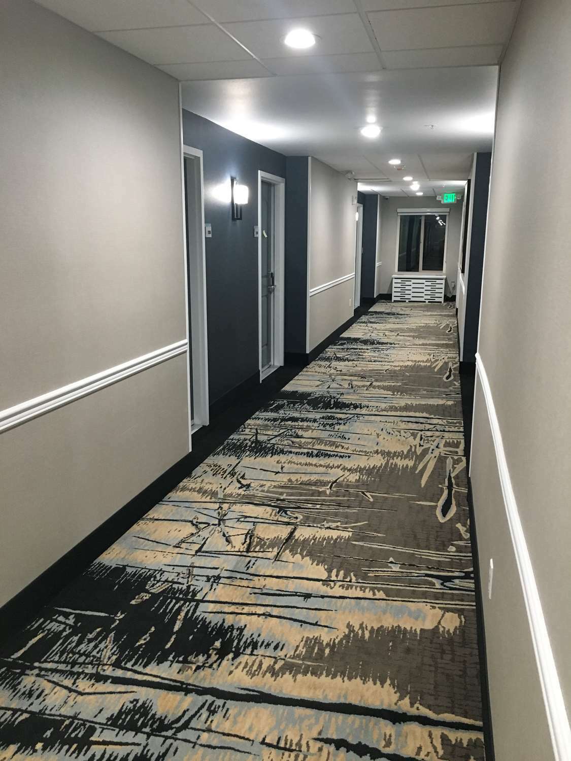 Best Western Plus New Barstow Inn & Suites Екстериор снимка